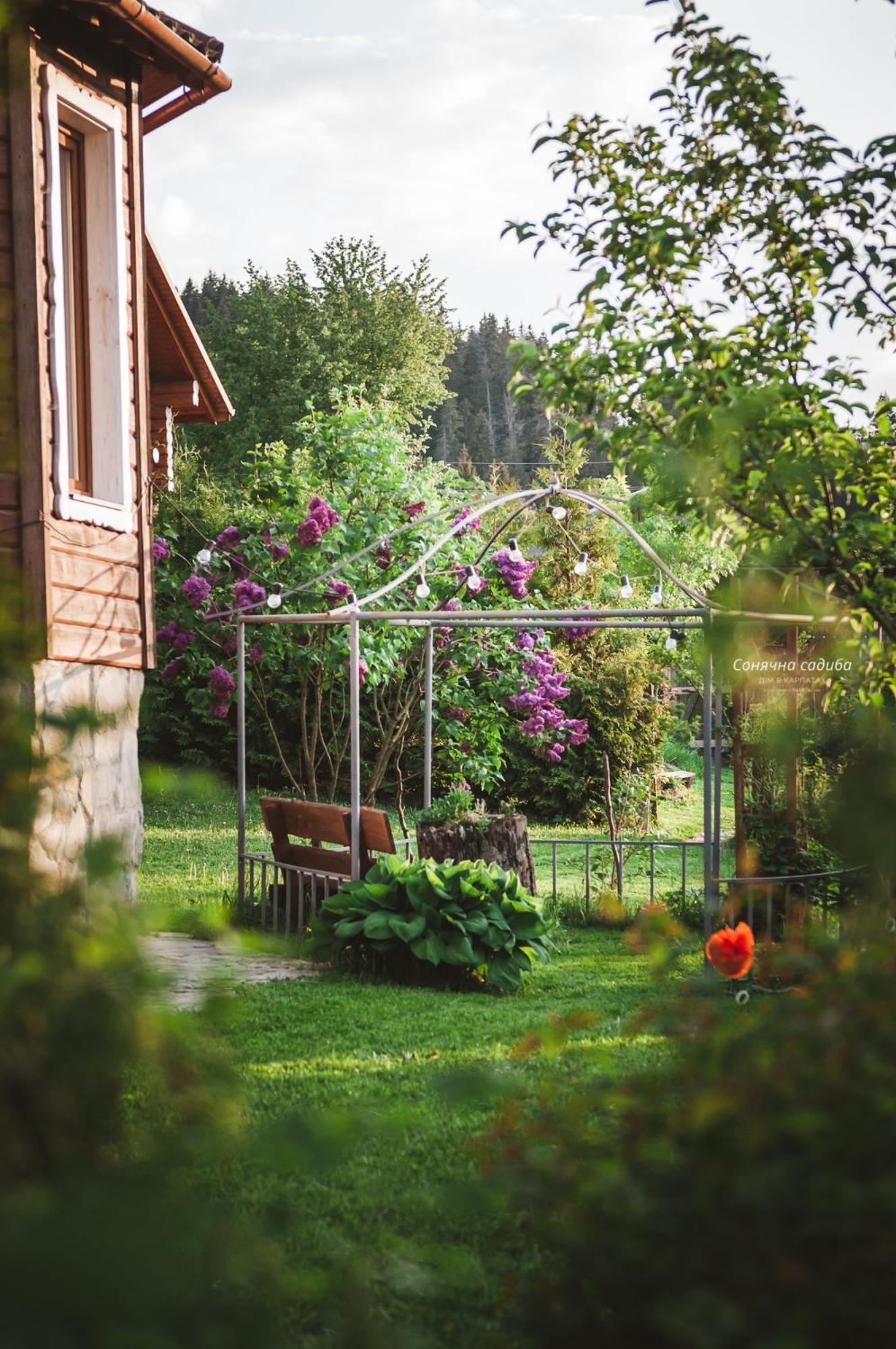Сонячна Садиба Verkhovyna Exterior foto