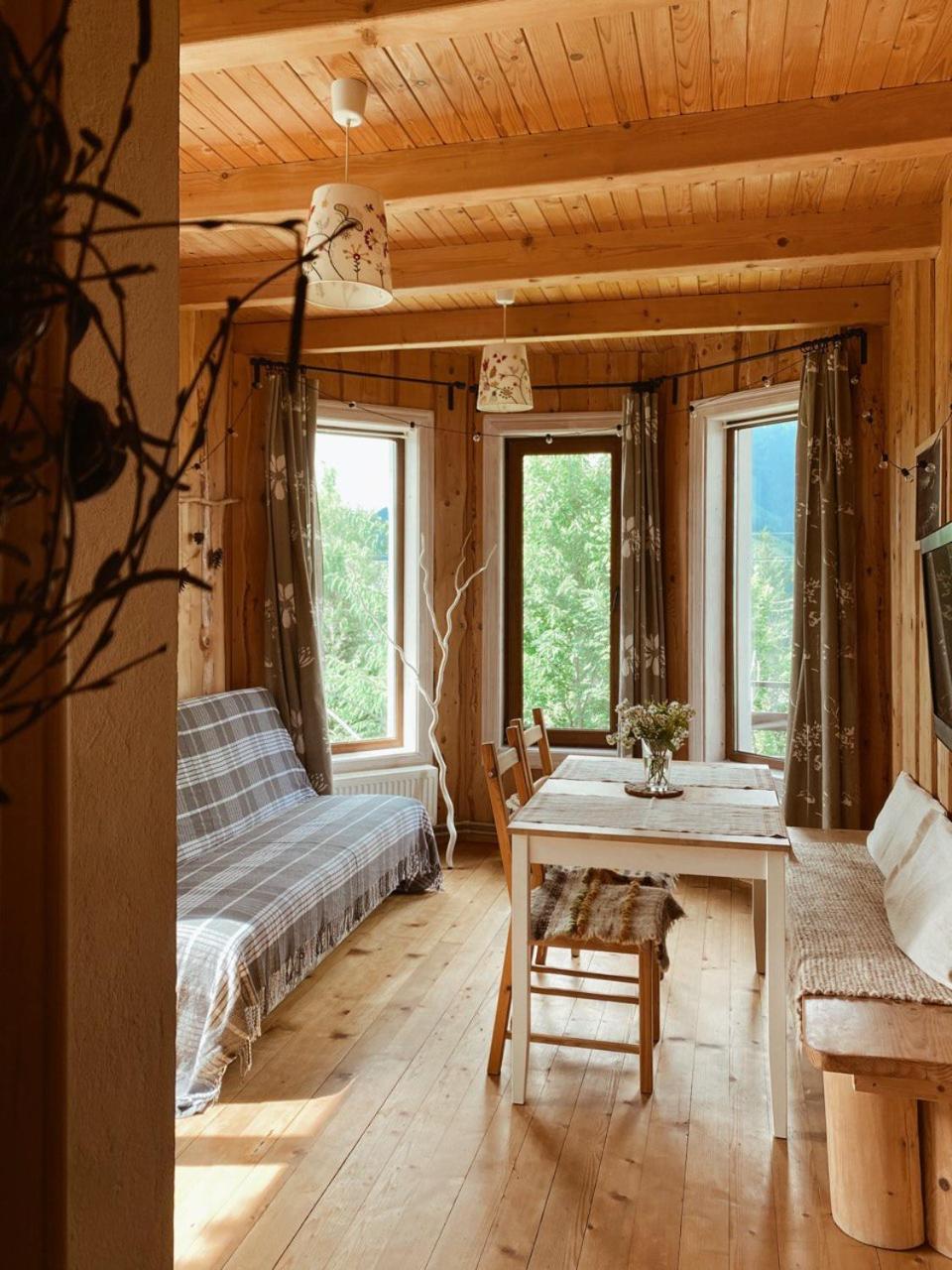 Сонячна Садиба Verkhovyna Exterior foto